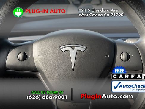 Used 2019 Tesla Model 3 Standard Range Plus image 18