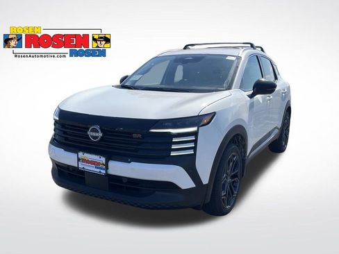 New 2026 Nissan Kicks SR w/ Cold Weather Package AWD/4WD image 1