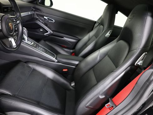 Used 2018 Porsche 911 Carrera S RWD image 10