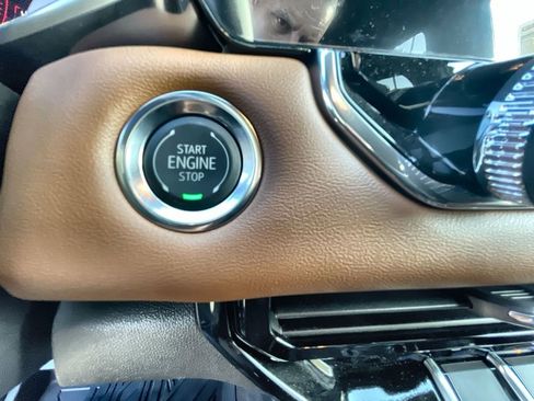 New 2026 GMC Canyon AT4 image 18