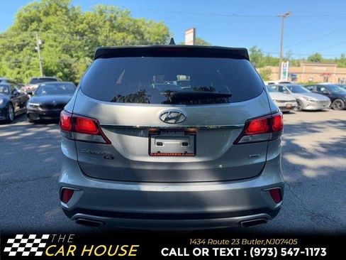Used 2019 Hyundai Santa Fe XL SE w/ SE Premium Package 02 AWD/4WD image 3