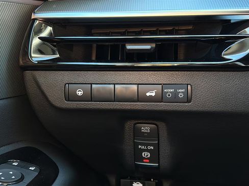 New 2026 Nissan Murano SL image 32