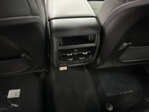 New 2025 Jeep Grand Cherokee Laredo X w/ Luxury Tech Group I image 8