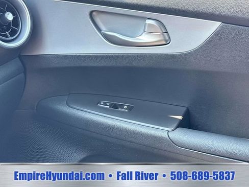 Used 2024 Kia Forte LXS FWD image 30
