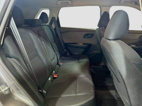 Used 2023 Nissan Rogue S FWD image 23