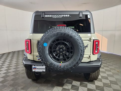 New 2026 Ford Bronco Badlands AWD/4WD image 6