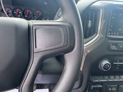 Used 2025 Chevrolet Silverado 2500 W/T w/ WT Convenience Package AWD/4WD image 7