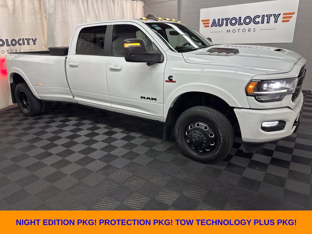 Used 2024 RAM 3500 Limited w/ Night Edition AWD/4WD image 1