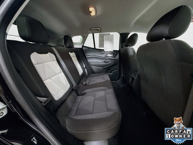 Used 2025 Chevrolet Trax LS w/ LS Convenience Package FWD image 26