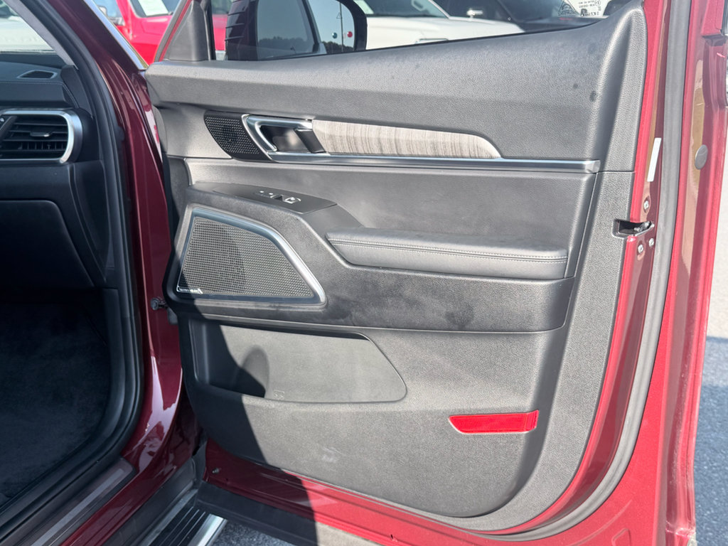 Used 2023 Kia Telluride SX Prestige AWD/4WD image 32