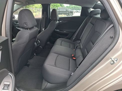 Used 2024 Chevrolet Malibu LT FWD image 10