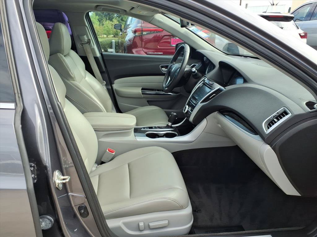 Used 2019 Acura TLX FWD image 17