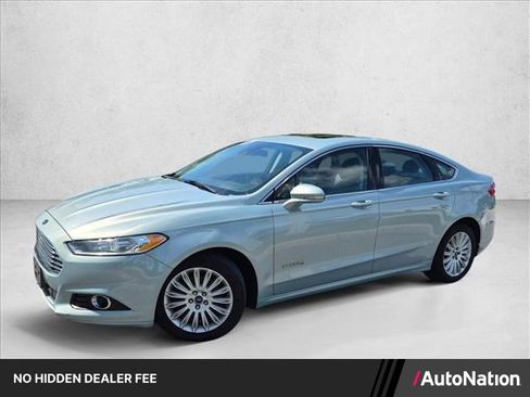 Used 2014 Ford Fusion SE w/ Equipment Group 502A FWD image 1