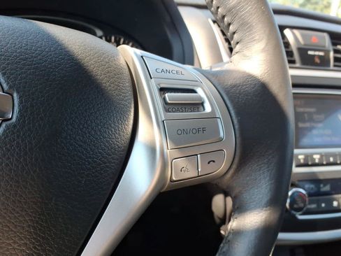 Certified 2017 Nissan Altima 2.5 SL FWD image 21