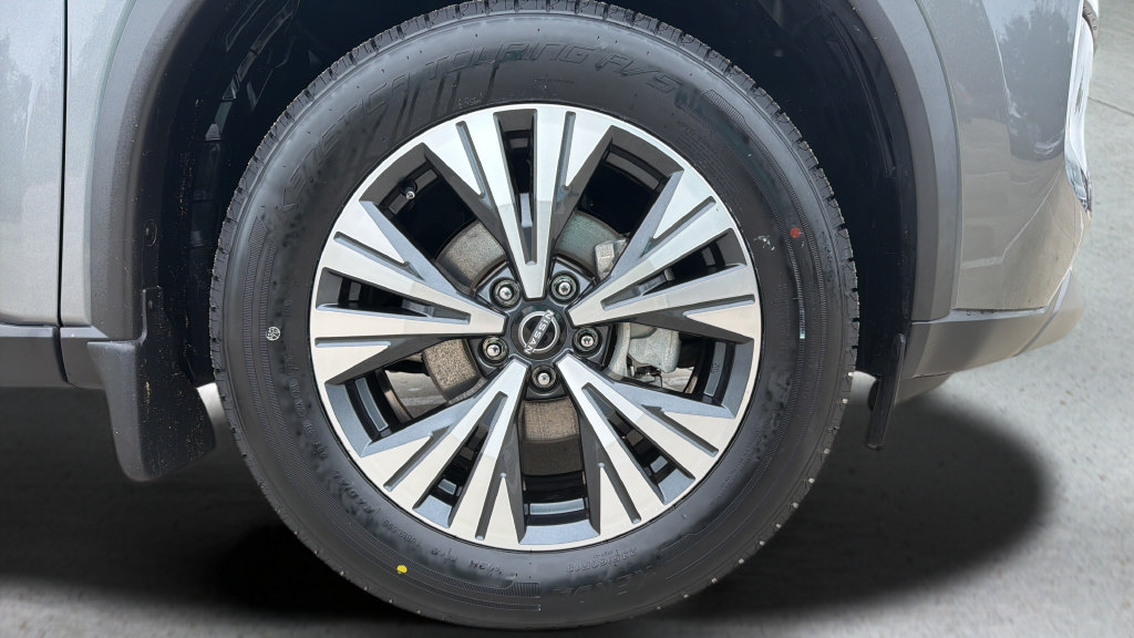 Certified 2023 Nissan Rogue SV w/ SV Premium B Package AWD/4WD image 26