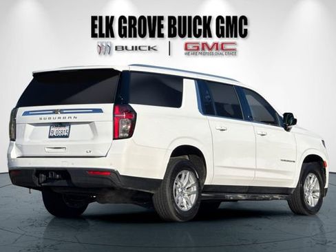 Used 2024 Chevrolet Suburban LT AWD/4WD image 4