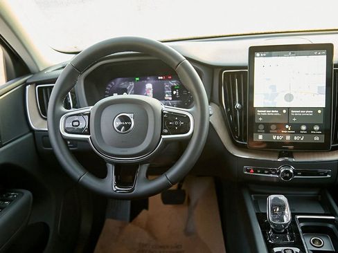 New 2026 Volvo XC60 T8 Plus w/ Protection Package Premier image 24