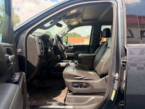Used 2020 Chevrolet Silverado 2500 LTZ w/ Technology Package AWD/4WD image 13