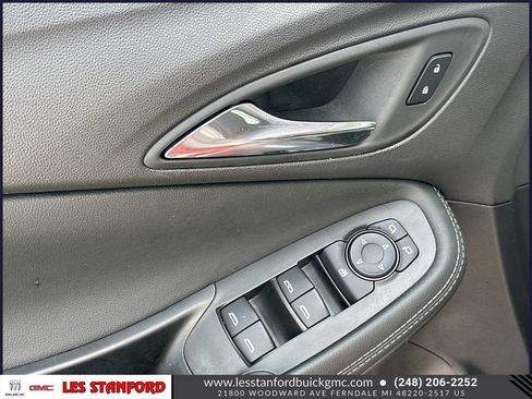 Used 2023 Buick Encore GX Select w/ Sport Touring Package FWD image 17