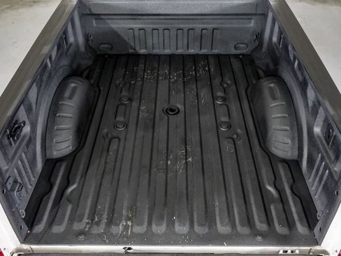 Used 2017 Ford F250 Lariat w/ Chrome Package image 50