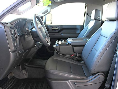 Used 2024 Chevrolet Silverado 3500 W/T w/ Snow Plow Prep Package image 22