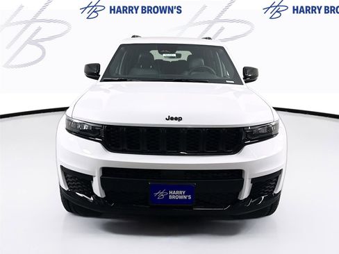 New 2025 Jeep Grand Cherokee L Altitude image 29