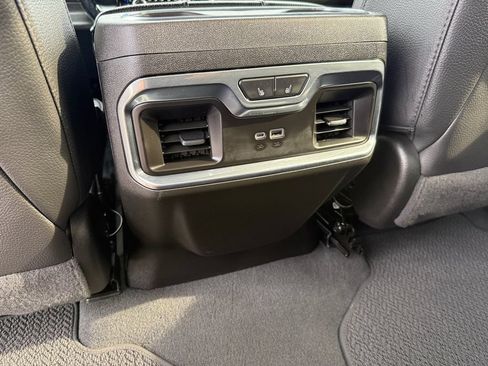 Used 2024 GMC Sierra 1500 Denali AWD/4WD image 15