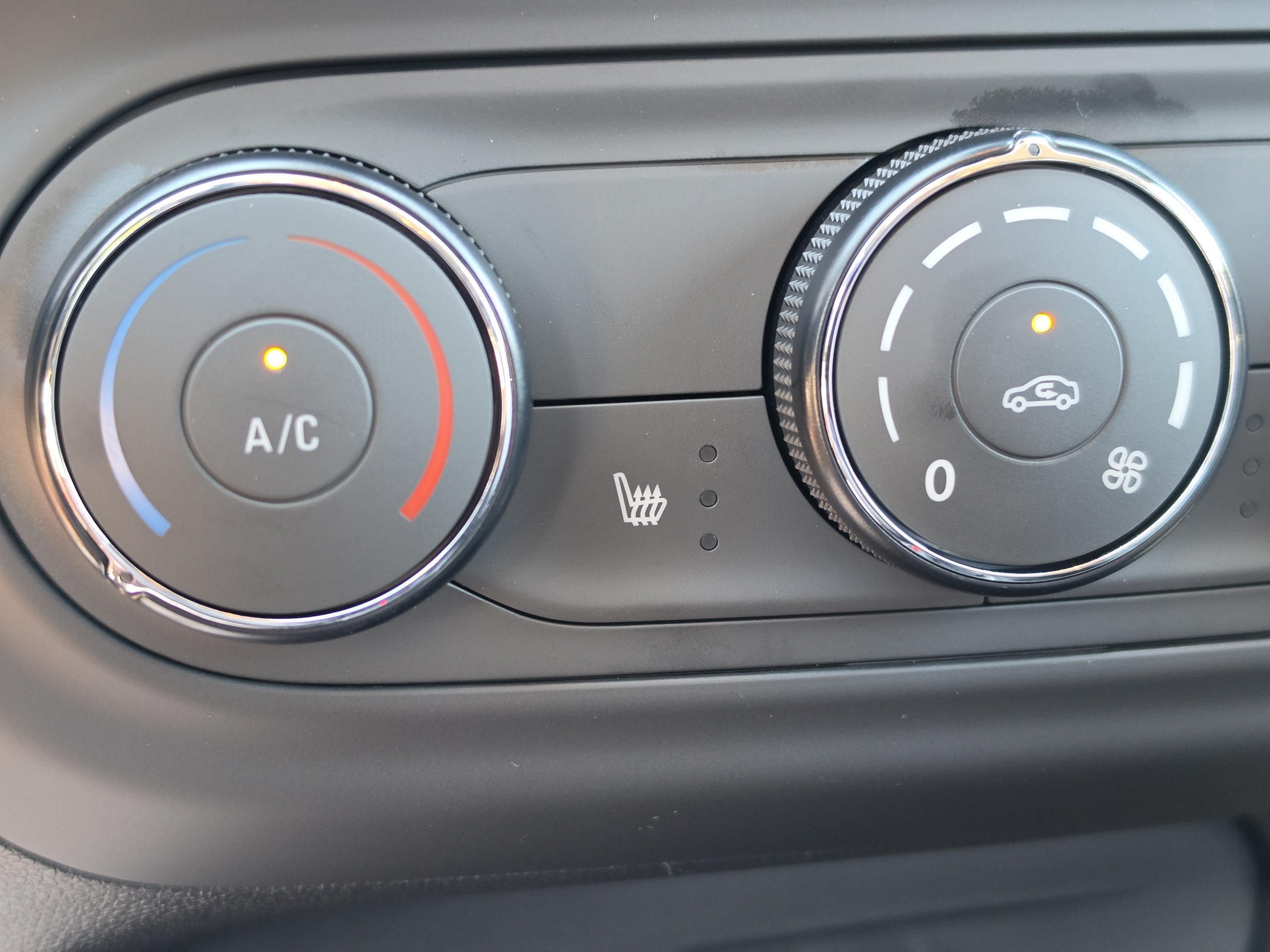 New 2026 Chevrolet Trax LS w/ LS Convenience Package FWD image 27