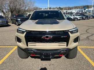 Used 2023 Chevrolet Colorado ZR2 AWD/4WD video 2