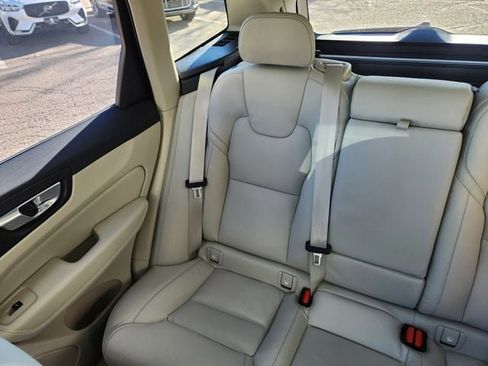 New 2026 Volvo XC60 B5 Ultra w/ Climate Package image 13