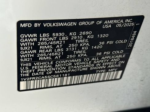 Used 2025 Volkswagen Atlas SEL Premium R-Line AWD/4WD image 29