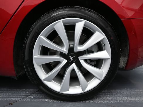 Used 2020 Tesla Model 3 Long Range image 11