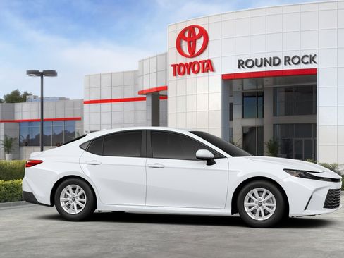 New 2026 Toyota Camry LE FWD image 13