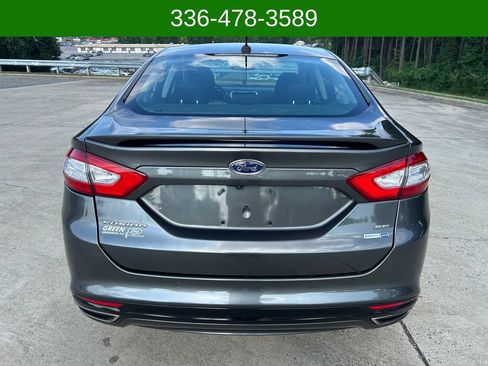 Used 2016 Ford Fusion SE AWD/4WD image 4