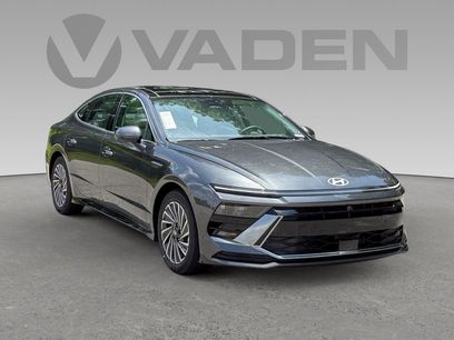 New 2025 Hyundai Sonata SEL