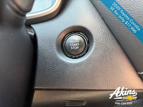 Used 2020 Toyota Corolla SE FWD image 25
