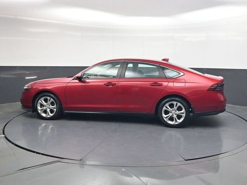 Used 2023 Honda Accord LX image 7