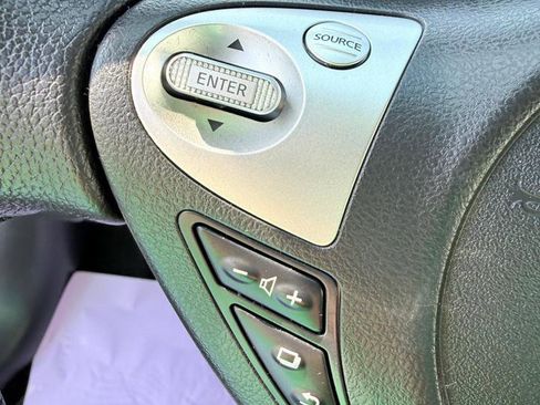 Used 2019 Nissan Sentra SV FWD image 18