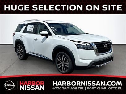 New 2025 Nissan Pathfinder Platinum w/ Cargo Package