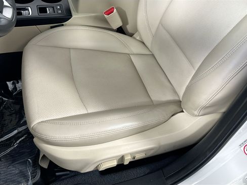 Used 2018 Subaru Outback 2.5i Limited w/ Popular Package #2 image 19