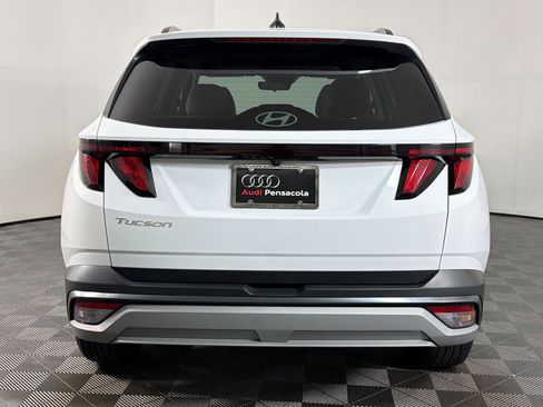 Used 2025 Hyundai Tucson SEL FWD image 7