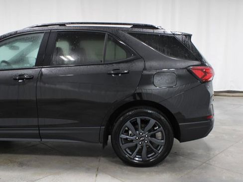 Used 2024 Chevrolet Equinox RS w/ RS Leather Package image 7