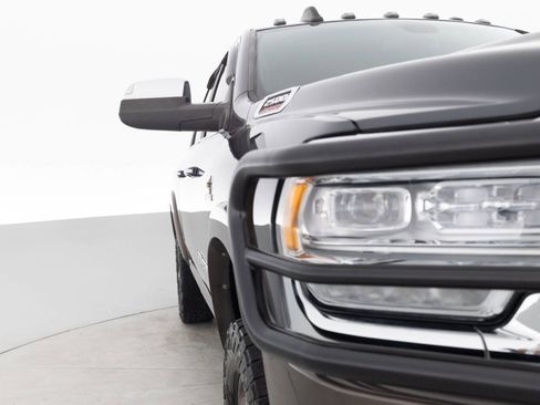Used 2021 RAM 2500 Limited AWD/4WD image 11