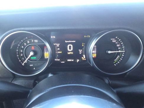 Used 2023 Jeep Wrangler Unlimited Sahara w/ Cold Weather Group image 49