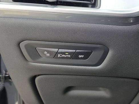 Certified 2025 BMW X5 M60i w/ Executive Package image 23