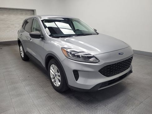 Used 2022 Ford Escape SE image 13