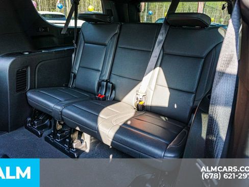 Used 2024 Chevrolet Suburban LT image 22