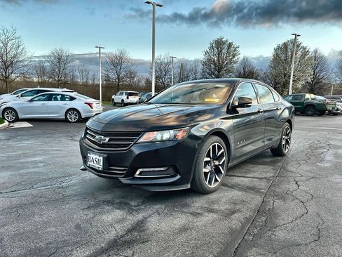 Used 2018 Chevrolet Impala LT image 1