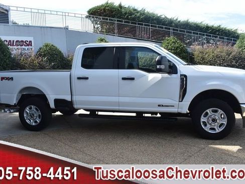 Used 2025 Ford F250 XLT w/ FX4 Off-Road Package image 11