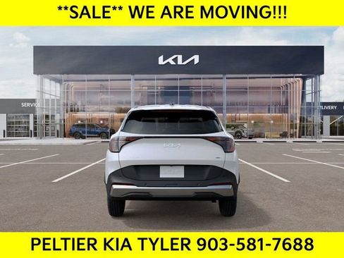 New 2026 Kia Sportage LX image 5